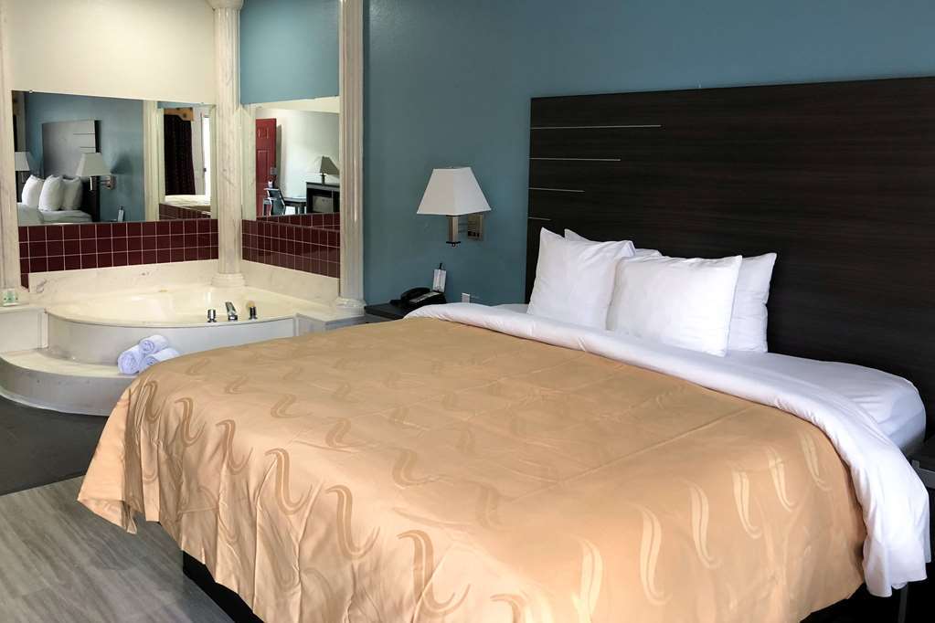 Quality & Hotel 2*