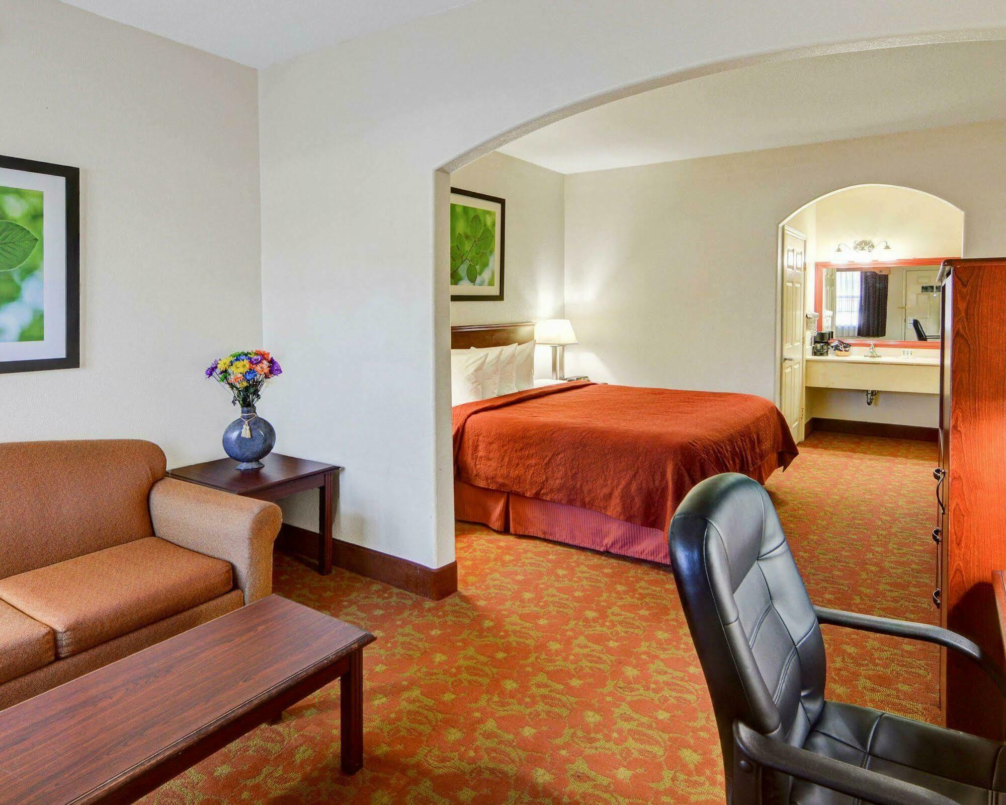 Hotel Quality & 2*